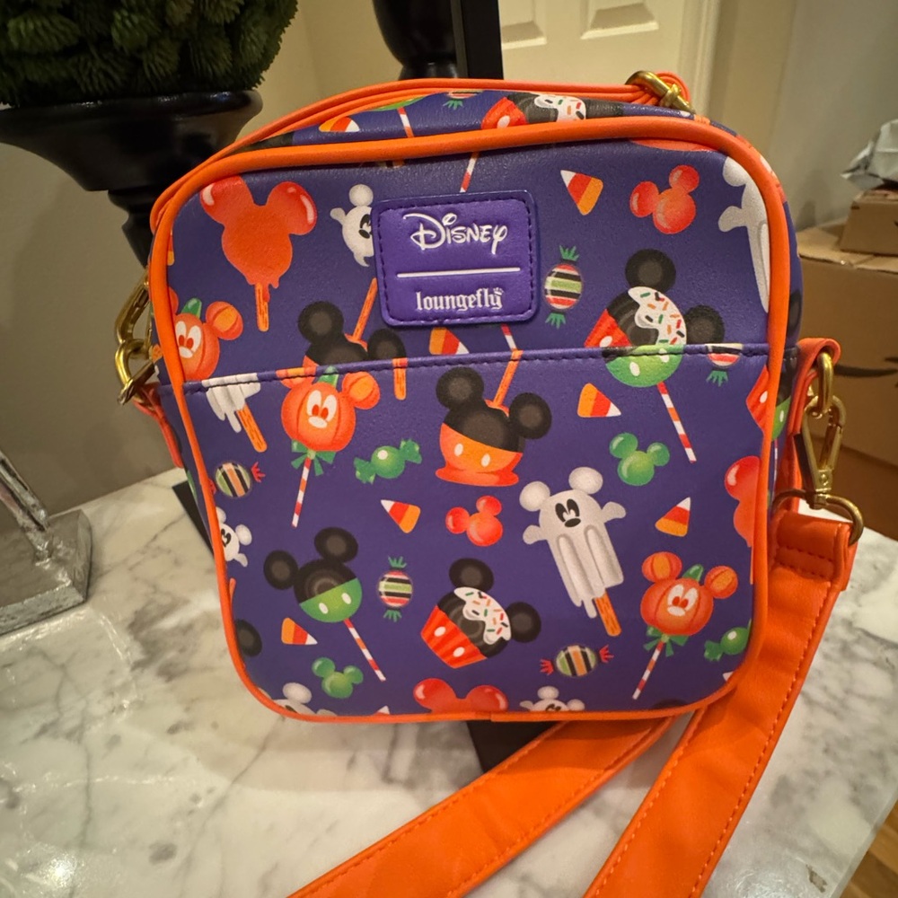 Loungefly - Mickey Mouse Halloween Treats Crossbody - EUC